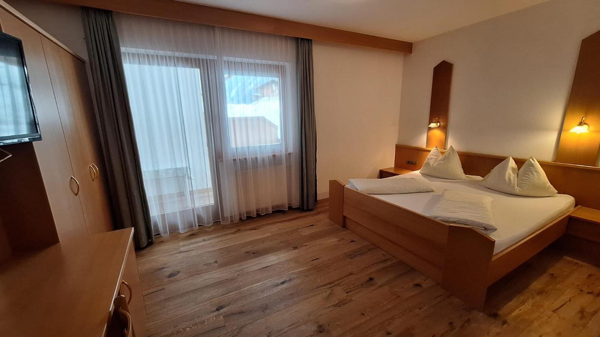 Alpenspitz Appartements - Garni - B&B Рачинес Экстерьер фото