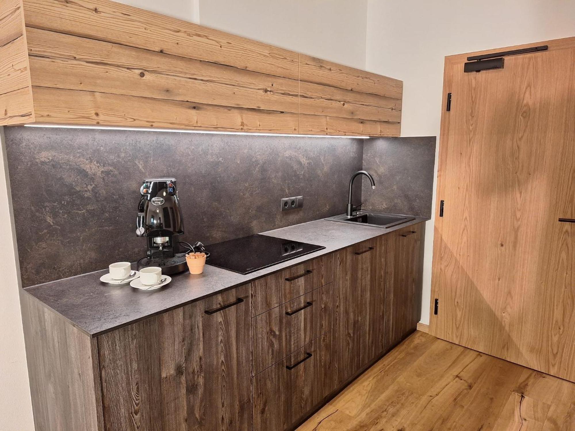 Alpenspitz Appartements - Garni - B&B Рачинес Экстерьер фото
